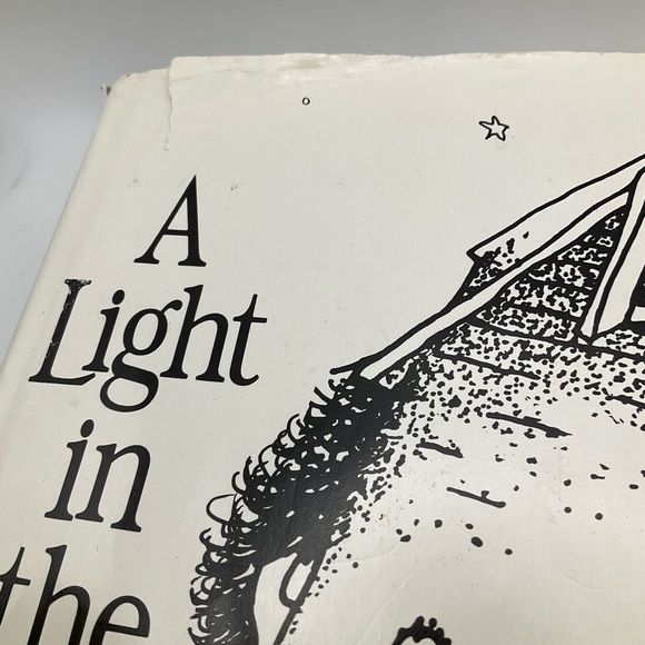 A Light In The Attic by Shel Silverstein 1981 Copyright Ed Poems Drawings Book - Picture 3 of 9